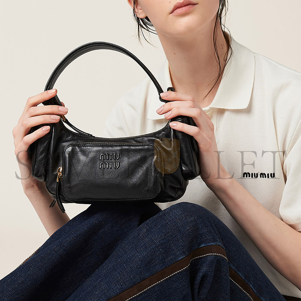 MIU MIU NAPPA LEATHER POCKET BAG 5BC146 (21*12*6cm) MIU MIU NAPPA LEATHER POCKET BAG 5BC146 (21*12*6cm)